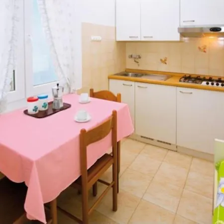 Apartment A Few Steps From The Bibione